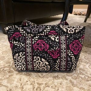 Canterbury Magenta Handbag
